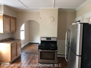 7 Charpentier Ave, Pawtucket, RI 02861