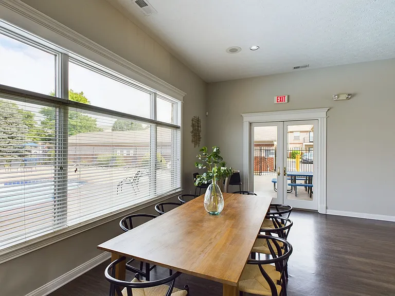 Stone Ridge Flats and Townhomes — Photo 18