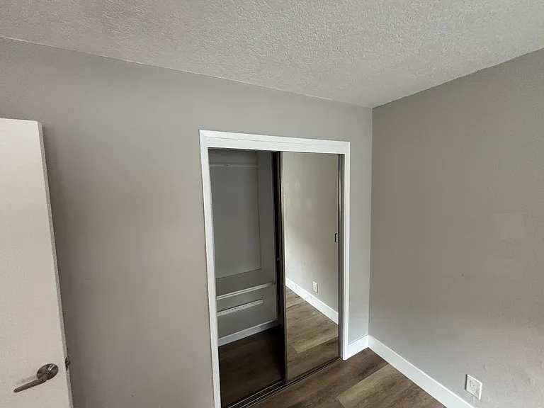 1172 Brace Ave #2 — Photo 3