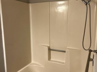 104 E Green Meadows Rd APT 18, Columbia, MO 65203