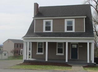 6826 Wood Haven Rd, Roanoke, VA 24019