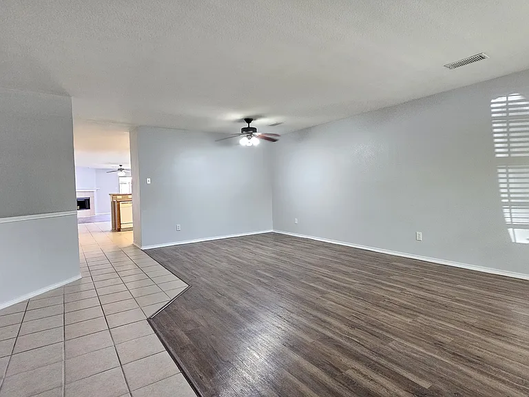 4305 Grassmere Rd — Photo 5