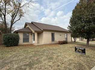 1120 Winscott Rd, Benbrook, TX 76126