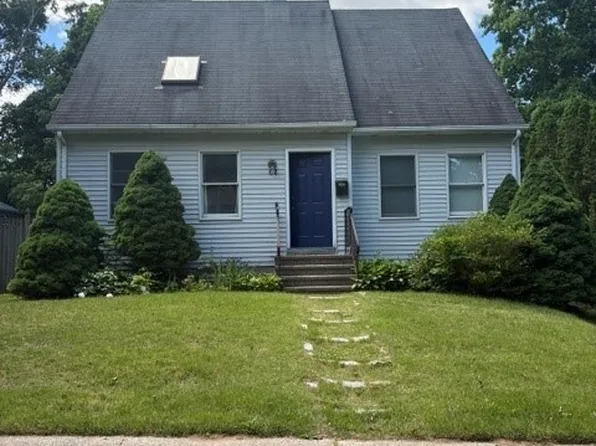 62 Wilkins Street, Hamden, CT 06517