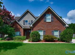 6718 Zach Ln SE, Owens Cross Roads, AL 35763