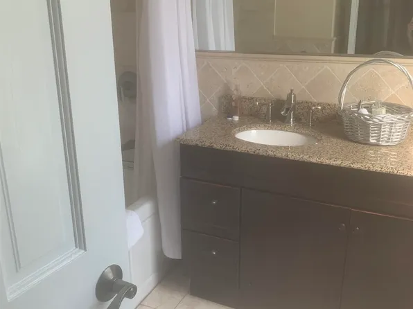 148 Nesbit Street image 8 of 13