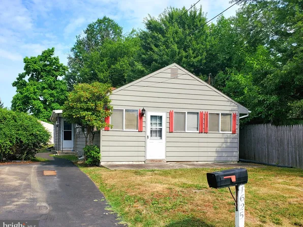 1625 5th St, Trenton, NJ 08638