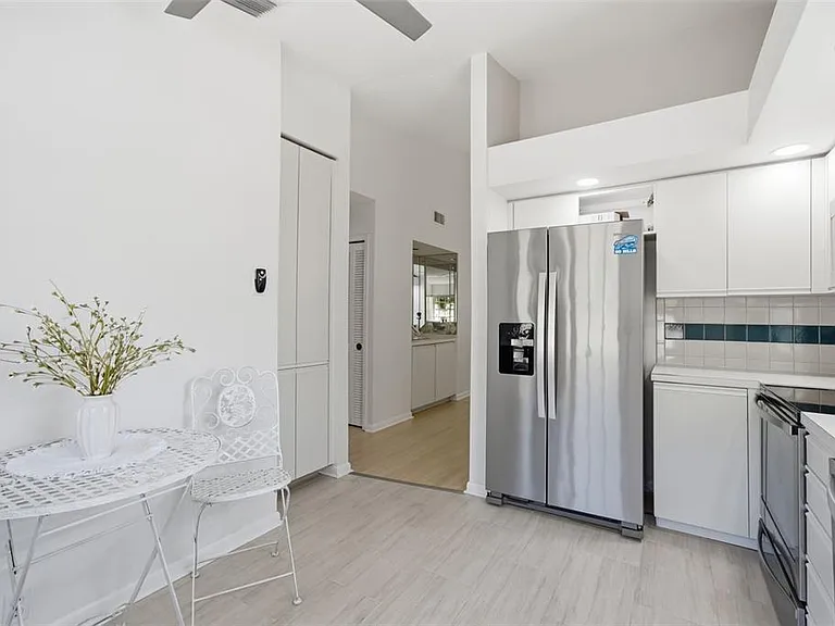 50 Pelican Pl #50 — Photo 11