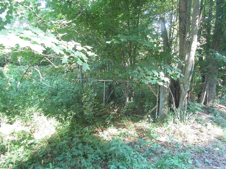 2nd image of Applegate Rd