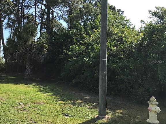 4th image of 7282 Rosemont Dr