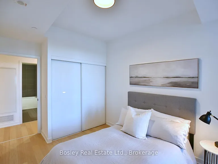 31 Huron St #227 — Photo 28