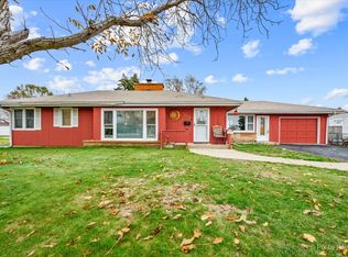 611 N Ardmore Ave, Villa Park, IL