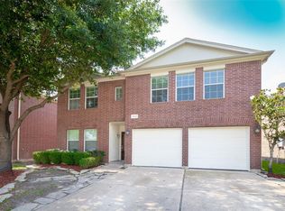 17615 Hoover Gardens Dr, Houston, TX 77095