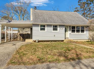 6 Hoover Dr, Brick, NJ 08724