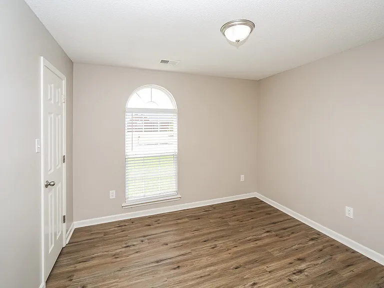 6708 Kentbrook Dr — Photo 17