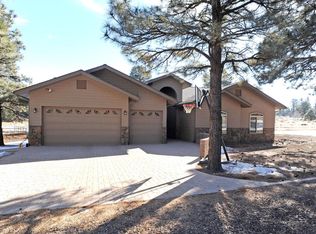 8034 Townsend Winona Rd, Flagstaff, AZ 86004