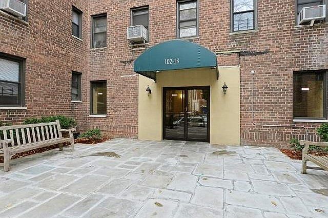 1st image of 10218 64th Ave APT 5K