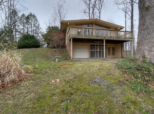 112 Ridgemont Rd, Johnson City, TN 37601