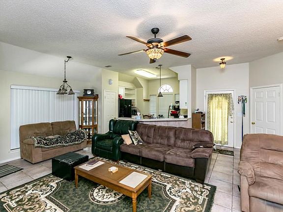 4th image of 7150 Windbrook Ln