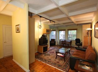 8015 Main St, Jamaica, NY 11435