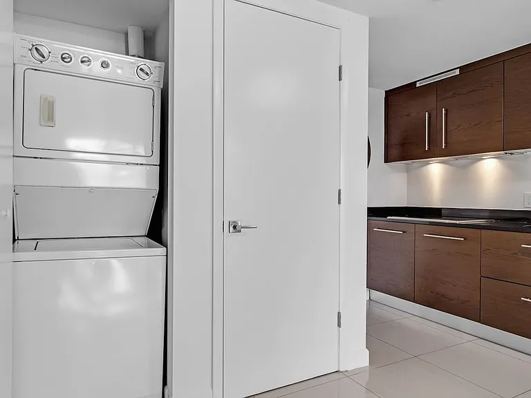 Washer/Dryer