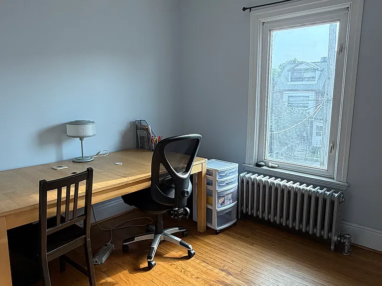 573 Ossington Ave #2 — Photo 12