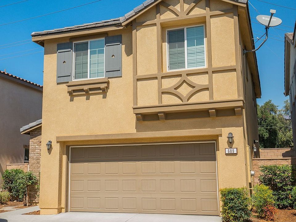1st image of 689 Huron Pl