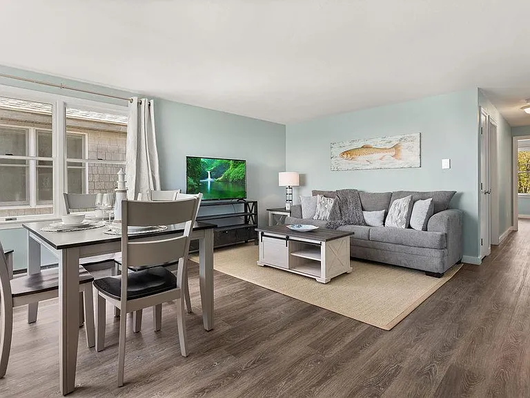 911 Ocean Blvd #3 — Photo 11