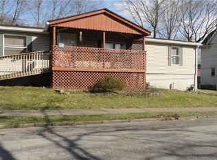 325 N Chestnut St, Butler, PA 16001