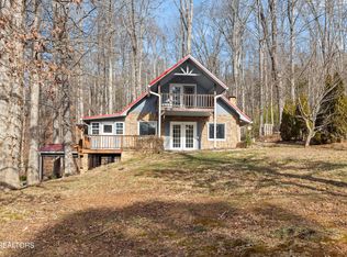850 Laurel Lake Cir, Madisonville, TN 37354