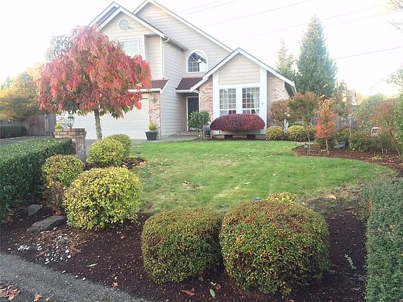 2nd image of 1242 Wickie Pl SE