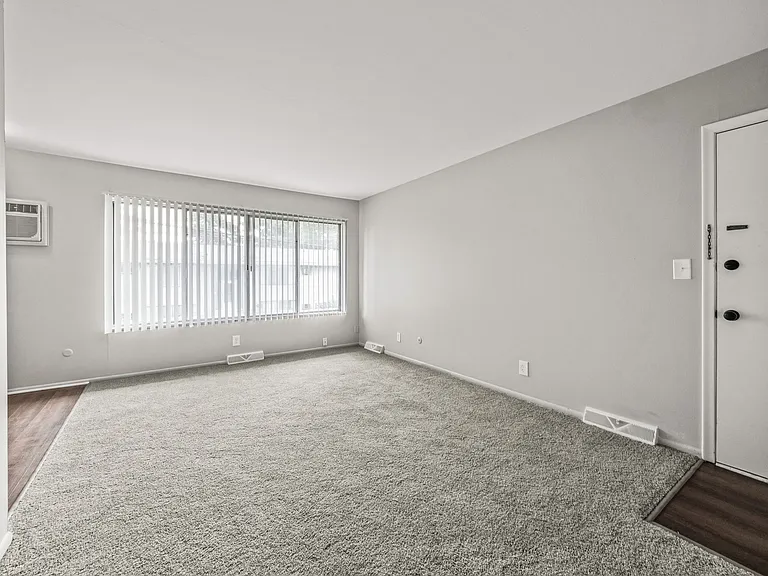 Harris & Cross Apartments — Photo 12