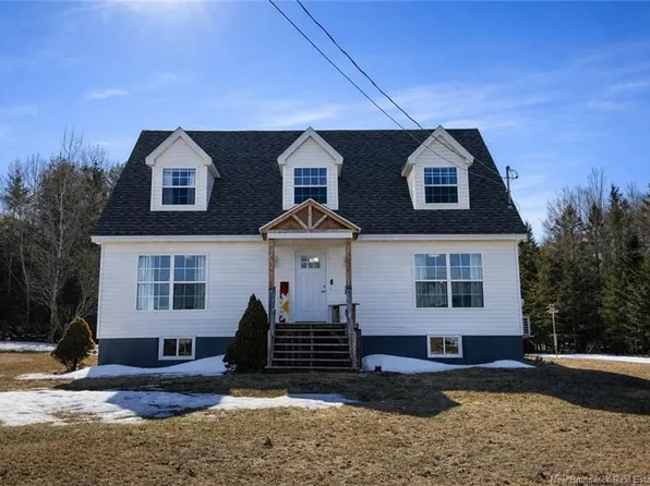 128 Mechanic St, Kent, NB E7J 1H4