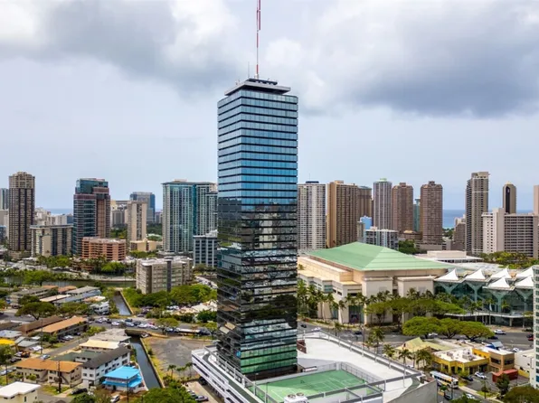 1750 Kalakaua Ave APT 906, Honolulu, HI 96826