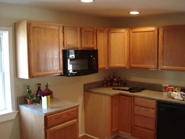 1037 Beard St #1 — Photo 11