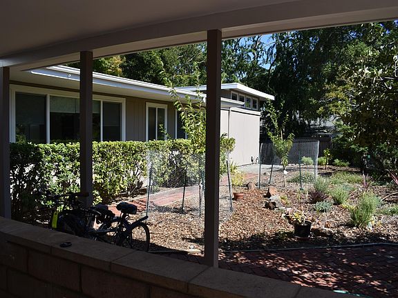 Ladera Frontyard - Fruit Trees and garden