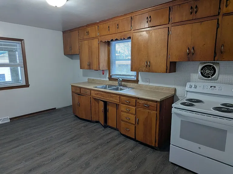 1308 Vermont St — Photo 29