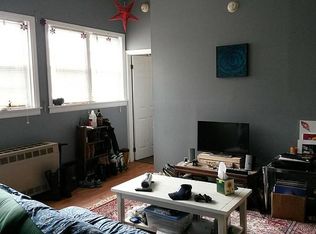 207 1/2 S Union St #3, Burlington, VT 05401