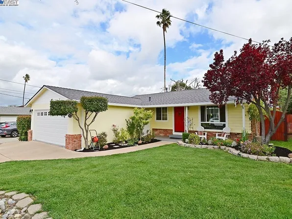 2938 Kelly St, Livermore, CA 94551