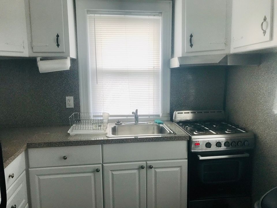 1st image of 3301 Avenue P