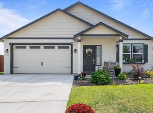 831 Annajean Ave, Benton City, WA 99320