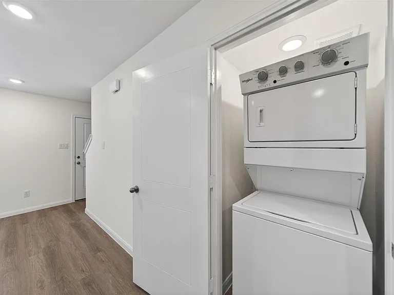 2065 East Gemini — Photo 20