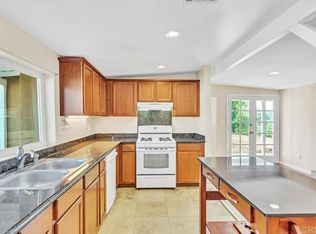 8935 Emerald Grove Ave, Lakeside, CA 92040