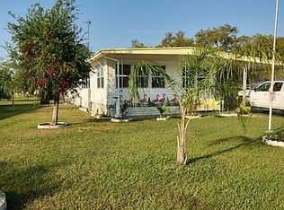 3749 Castle Dr, Zephyrhills, FL 33540