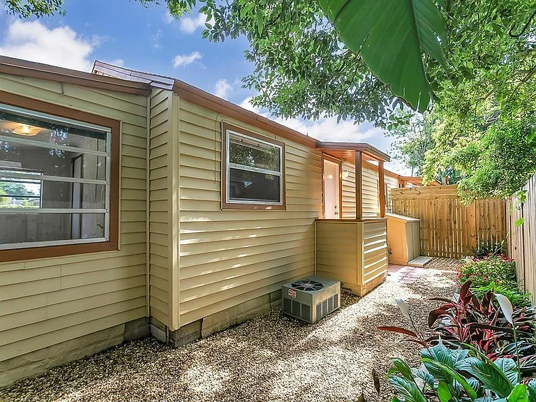 2400 Shannon Rd #2400 — Photo 13