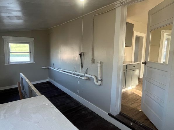 802 Stewart Ave SE #2, Roanoke, VA 24013