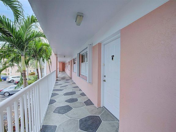 3rd image of 2580 NW 103rd Ave APT 204