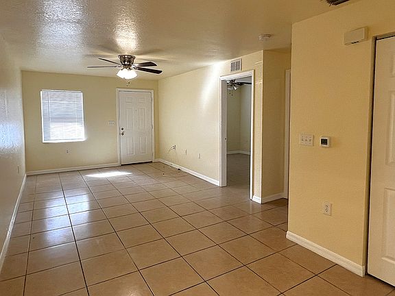 5th image of 966 22nd Ave S #107