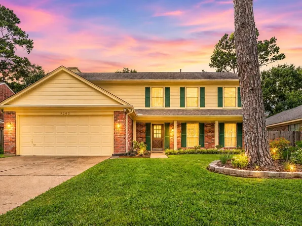 9302 Wandsworth Dr, Spring, TX 77379