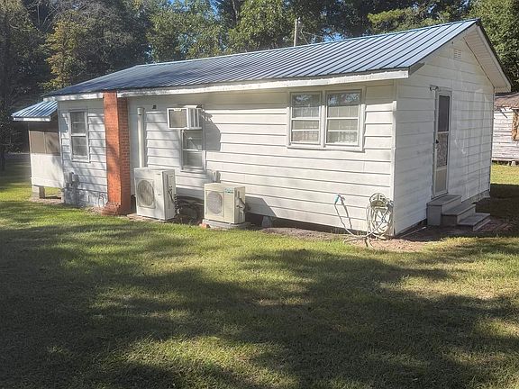 2nd image of 1451 Cane Branch Rd.